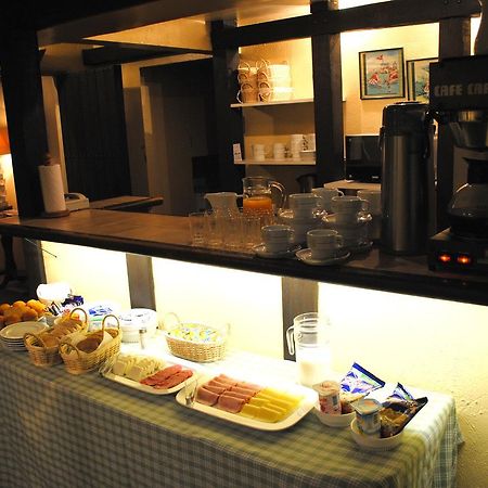 Carlton House Hotel Сантяго Екстериор снимка